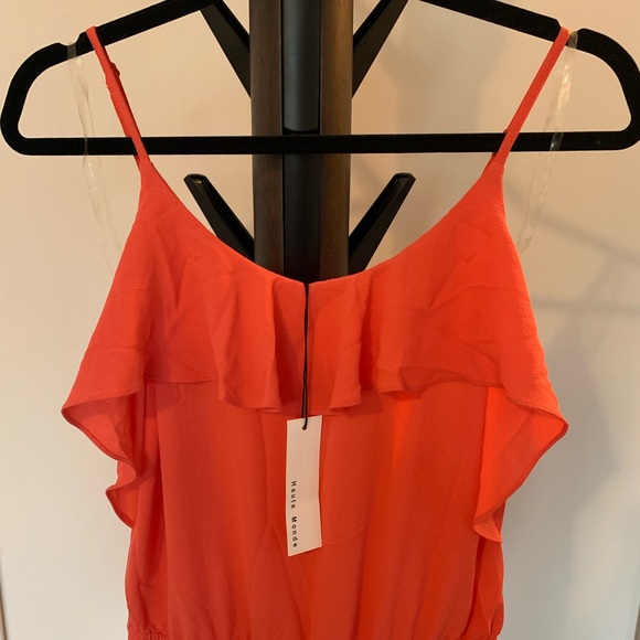 NWT Coral Romper with adjustable straps - Picture 4 of 11